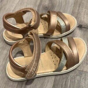 Geox Respira toddler Leather sandals size 27 EU or US 9/9.5